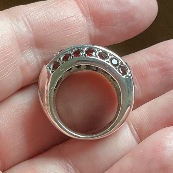 NWOT Sterling Silver 925 Garnet Wide Ring Size US 7.5 - Picture 9 of 16